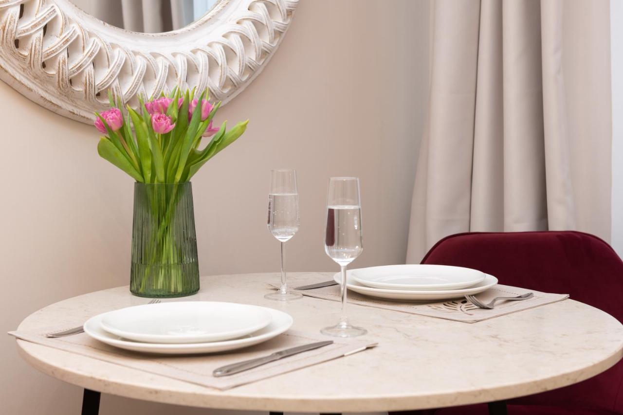 Hotel Meltzer Apartments Ταλίν Εξωτερικό φωτογραφία